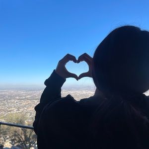 Meet your Posher, Leiucinda